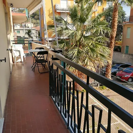 Casa Lorena, 50 Meters From The Sea San Bartolomeo Al Mare